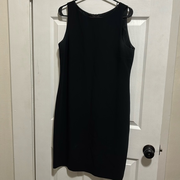 Louben Black dress (knee‎ length) women’s size 10 EUC - Picture 1 of 5